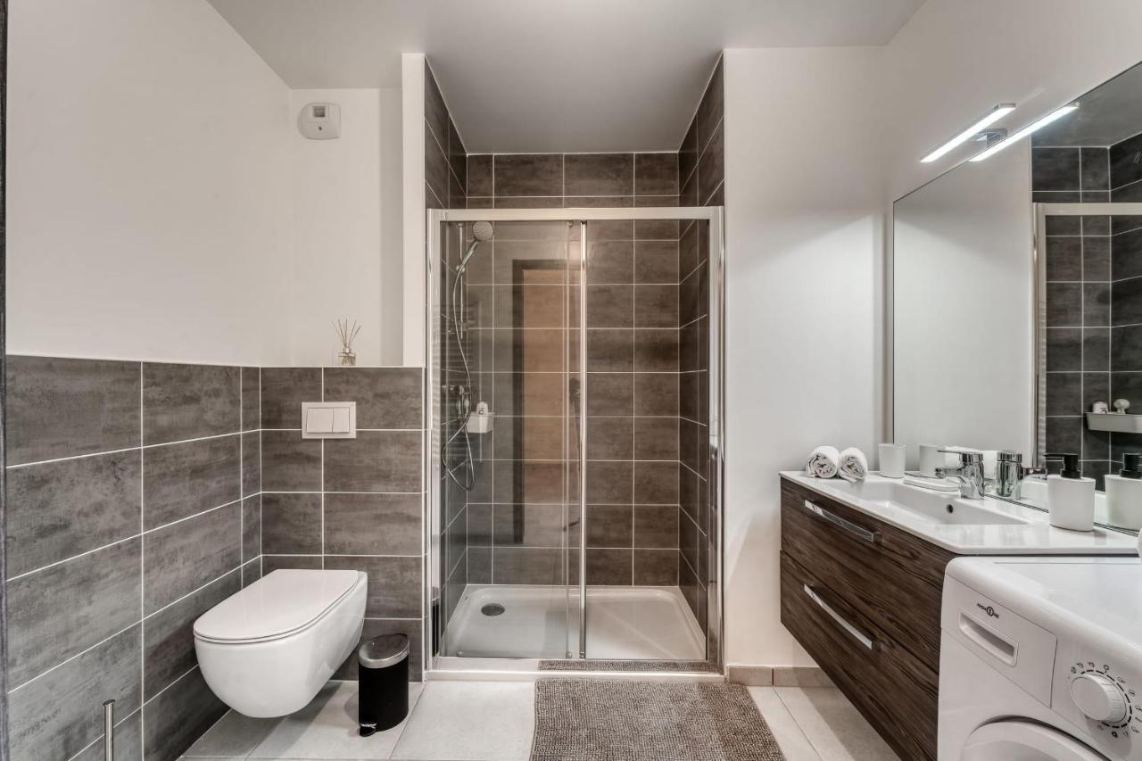 Emergence - Beautiful Studio For 2 People Balcony And Garage Анси Экстерьер фото