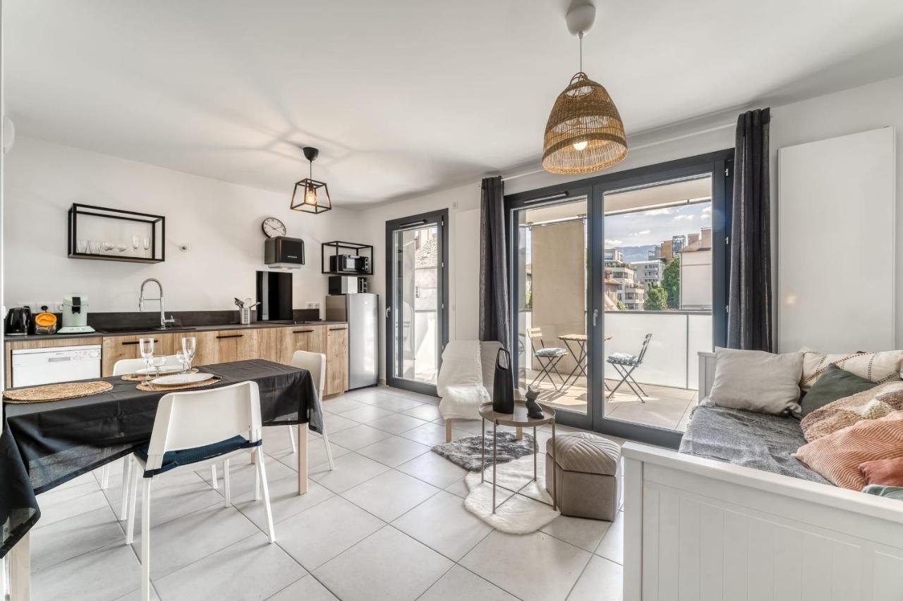 Emergence - Beautiful Studio For 2 People Balcony And Garage Анси Экстерьер фото
