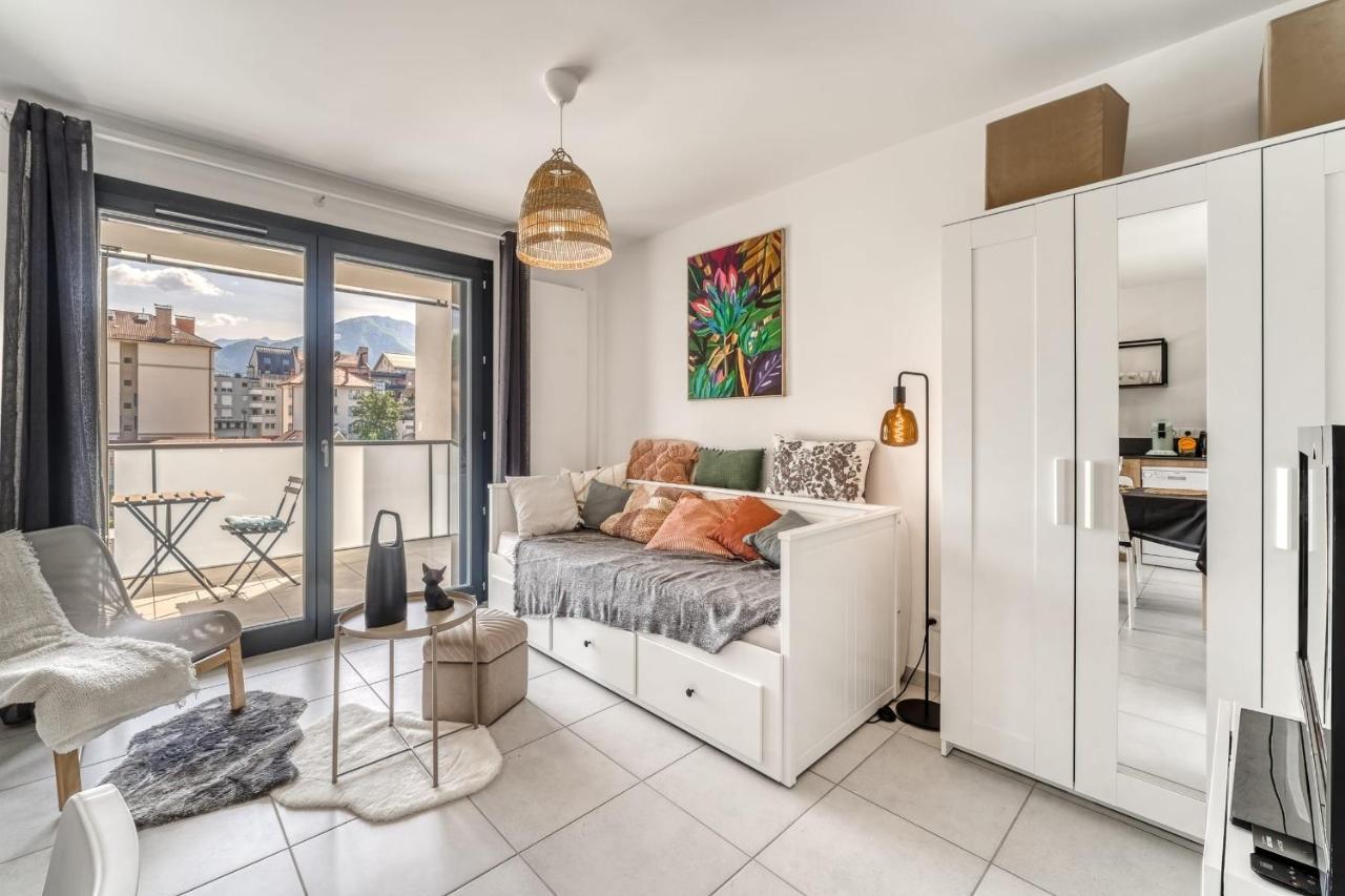 Emergence - Beautiful Studio For 2 People Balcony And Garage Анси Экстерьер фото
