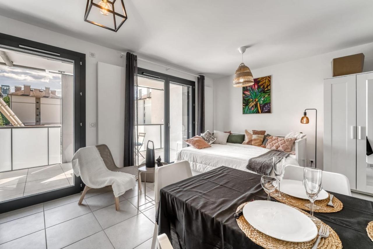 Emergence - Beautiful Studio For 2 People Balcony And Garage Анси Экстерьер фото