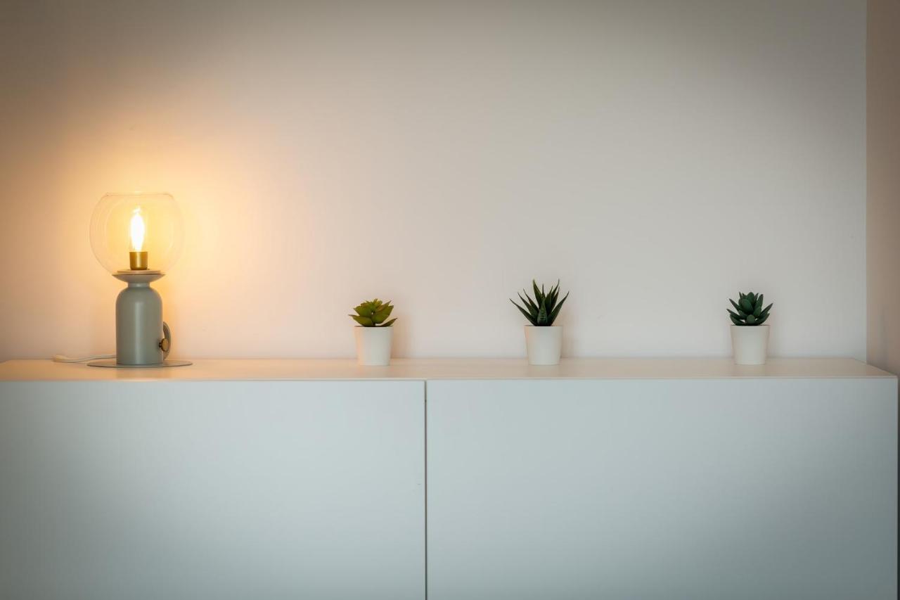 Emergence - Beautiful Studio For 2 People Balcony And Garage Анси Экстерьер фото
